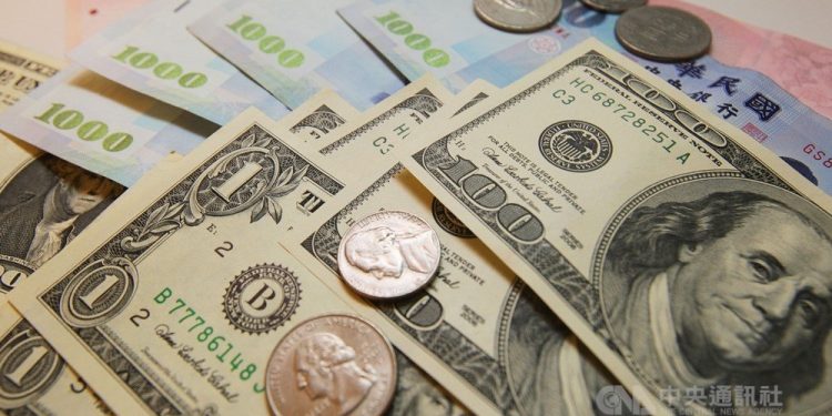 Strong performance propels U.S. dollar to 8-month high on Taipei FX