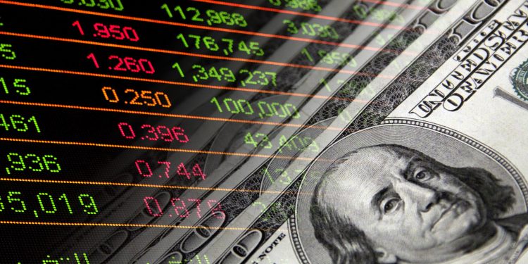 FX: Dollar falls as US employment growth slows in June; yen rises